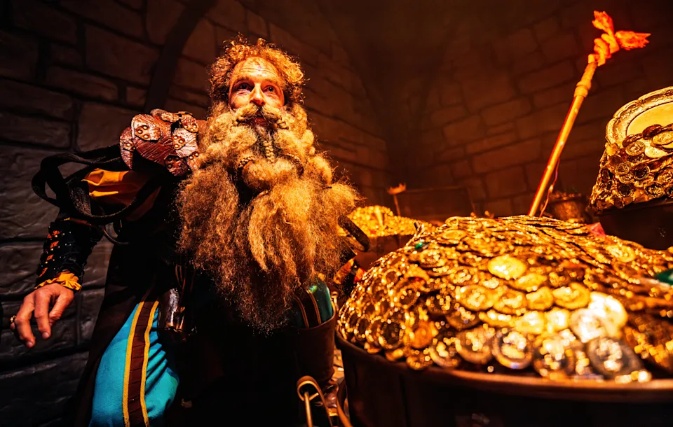 Dungeons & dragons left impressed after astronaut shows how to roll a d20 in zero-g, proving roleplaying in space is absolutely possible