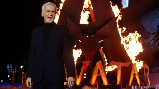 Yelzkizi james cameron reportedly wants avatar 4 and 5 cheaper and shorter after avatar 3 lost cultural momentum