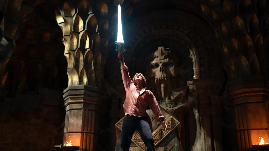 Yelzkizi masters of the universe: cinemacon footage breakdown – he-man transformation, beast man fight & first reactions explained