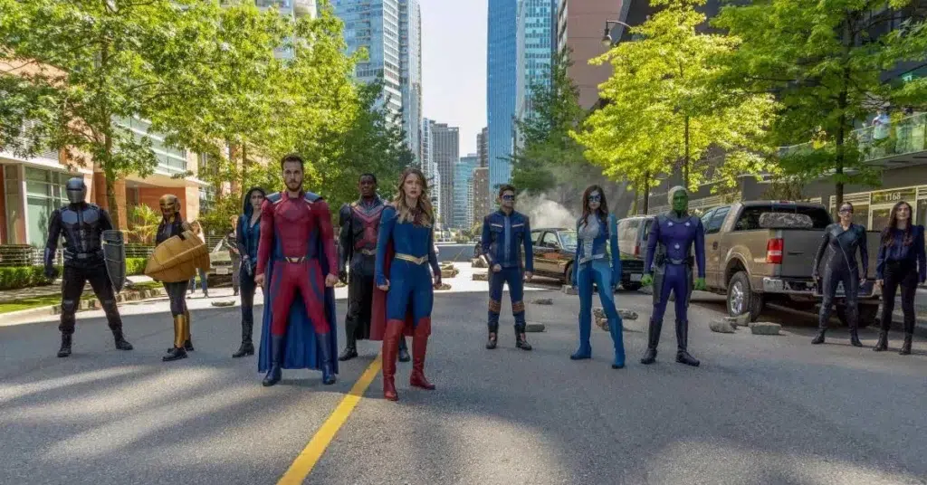 Supergirl trailer reveals kara’s 3-day race to save krypto